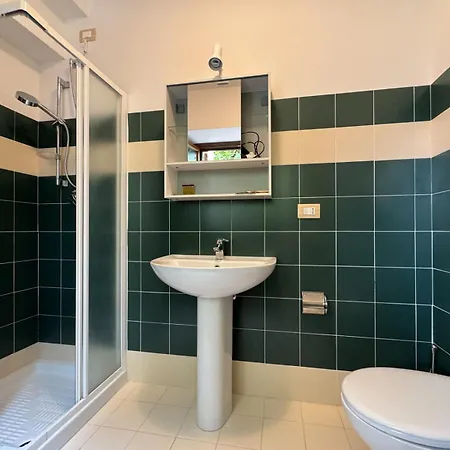 Fanesia Coliving Hostel *