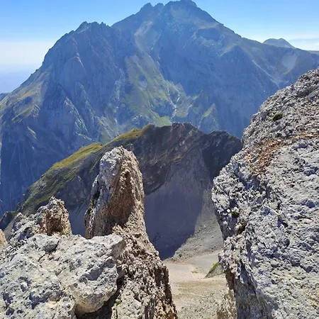 Hostel Fanesia Coliving *