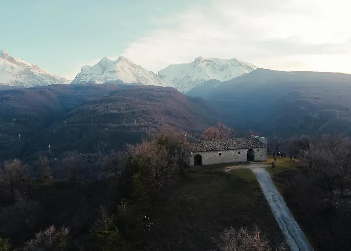 Fanesia Coliving Хостел Fano Adriano